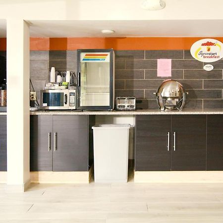 Super 8 By Wyndham Red Wing Hotel Buitenkant foto